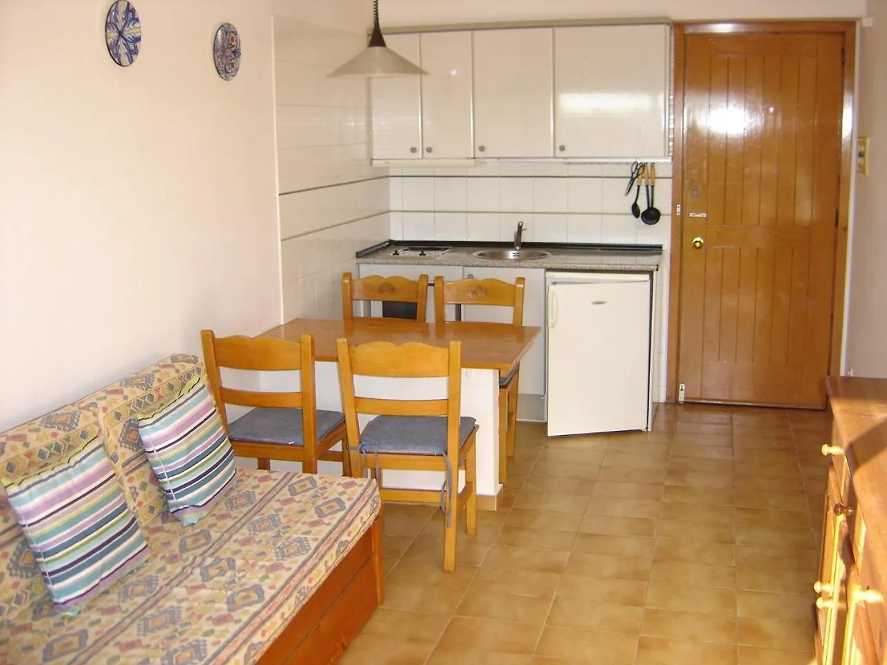 Апартаменты Apartamentos Tamarindos Л'Эстартит